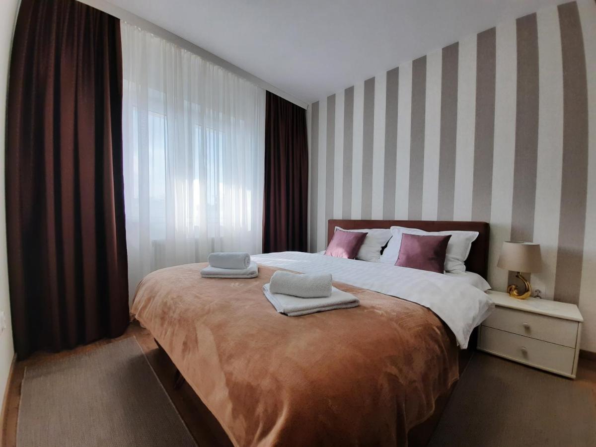 Divizija Lux Apartments Belgrado Exterior foto
