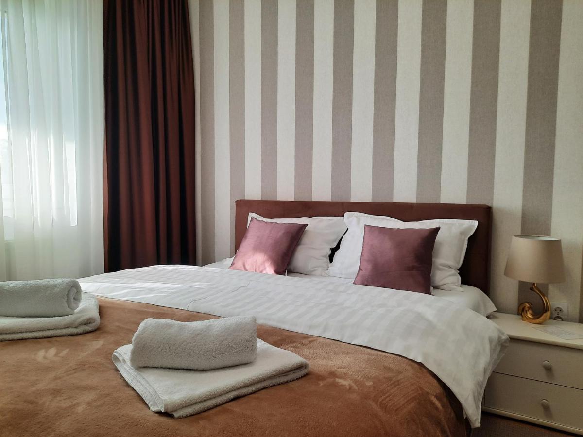 Divizija Lux Apartments Belgrado Exterior foto