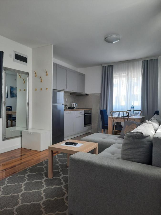 Divizija Lux Apartments Belgrado Exterior foto